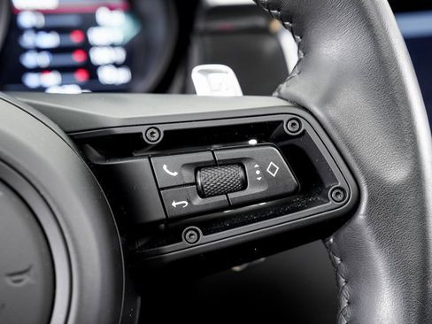 Used 2024 Porsche Macan GTS image 15