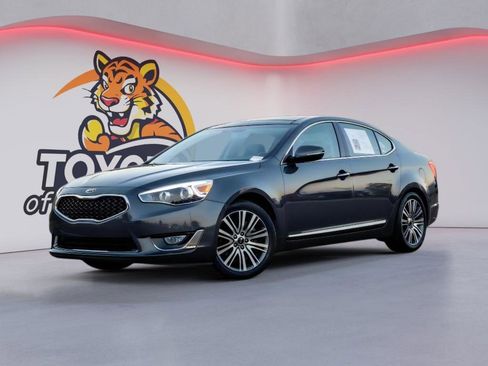 Used 2015 Kia Cadenza Premium image 1