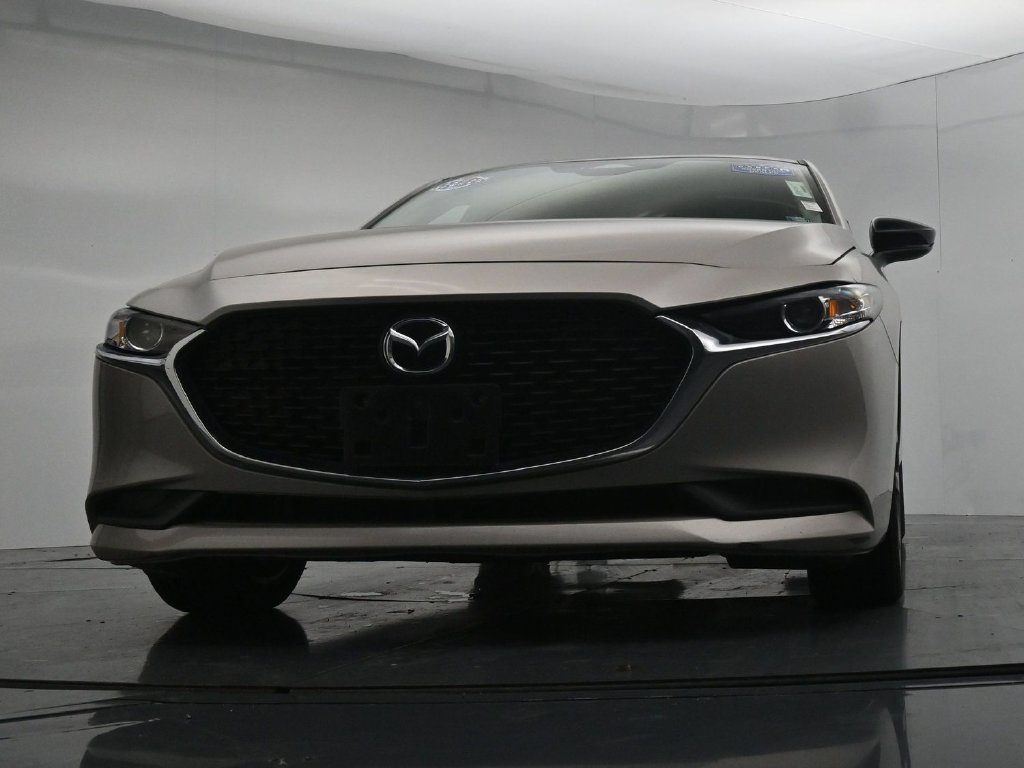 Used 2024 MAZDA MAZDA3 s FWD image 19