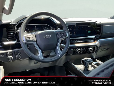 Used 2026 Chevrolet Silverado 1500 LT Trail Boss w/ LT Trail Boss Premium Package AWD/4WD image 24