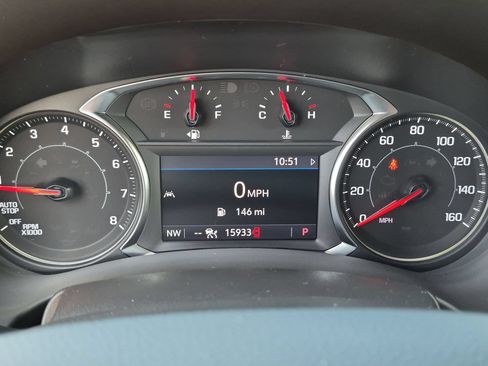 Certified 2023 GMC Terrain SLT FWD image 10