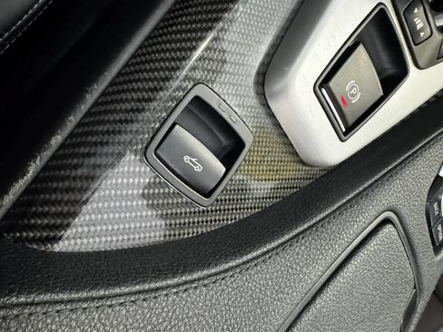 Used 2014 BMW M6 Convertible RWD image 35