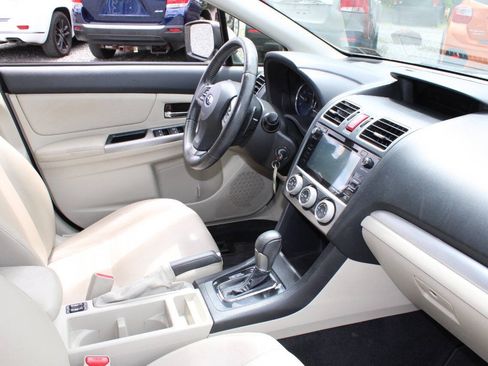 Used 2015 Subaru Crosstrek 2.0i Limited w/ Popular Package #2 AWD/4WD image 12