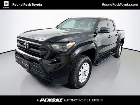 Used 2025 Toyota Tacoma SR image 1