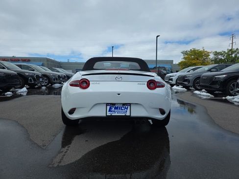 Used 2025 MAZDA MX-5 Miata Club RWD image 4