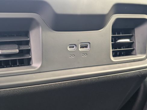 Used 2025 Chevrolet Silverado 2500 LT w/ All Star Edition image 35