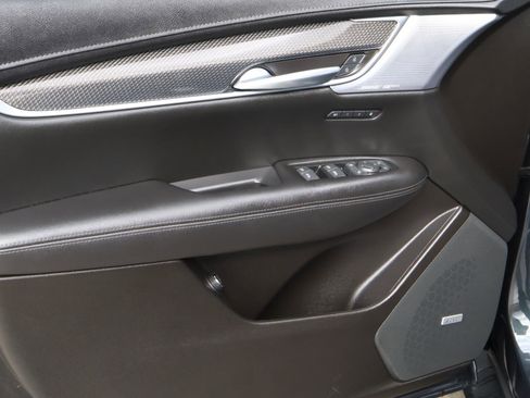 Used 2023 Cadillac XT5 Sportv AWD/4WD image 21