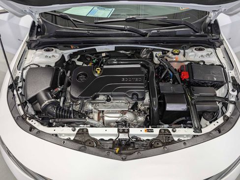 Certified 2022 Chevrolet Malibu LT FWD image 14