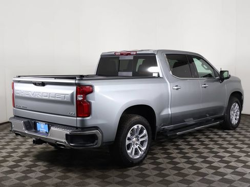 Used 2025 Chevrolet Silverado 1500 LTZ w/ LTZ Premium Package AWD/4WD image 16