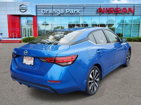 New 2025 Nissan Sentra SV w/ SV Premium Package image 2