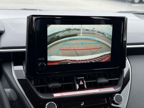 Certified 2025 Toyota Corolla LE image 24