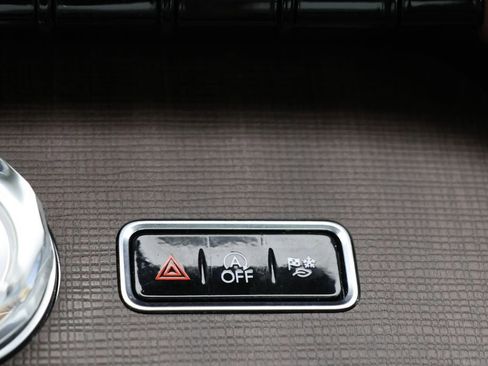 Used 2025 Lincoln Navigator Reserve AWD/4WD image 25
