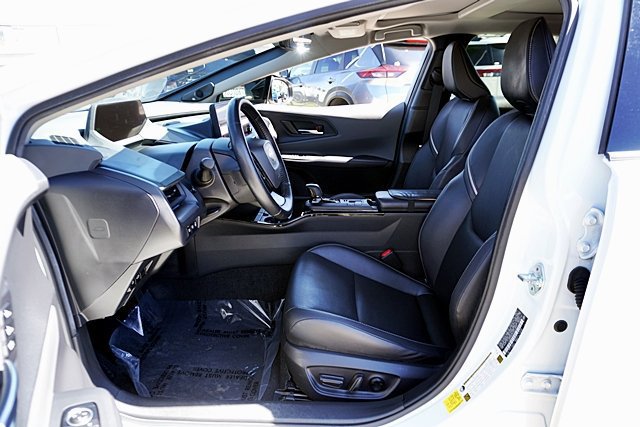 Used 2023 Toyota Prius Limited FWD image 22