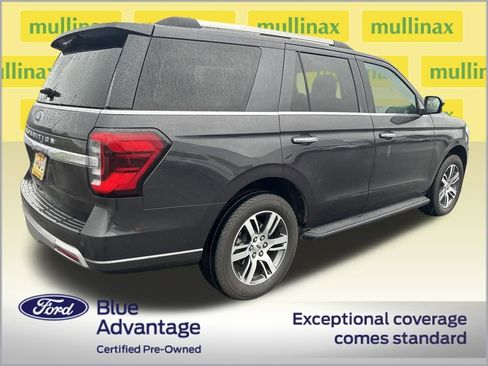 Certified 2024 Ford Expedition Limited AWD/4WD image 3