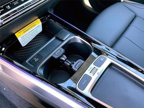 New 2026 Mercedes-Benz GLB 250 4MATIC image 11