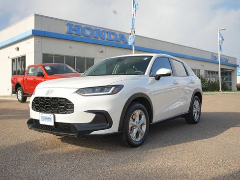 Used 2023 Honda HR-V LX image 4