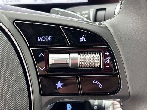 New 2025 Hyundai Ioniq 6 SEL image 25