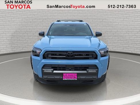 New 2026 Toyota 4Runner SR5 AWD/4WD image 2