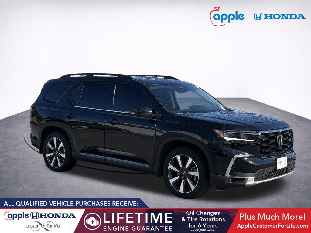 Used 2024 Honda Pilot Elite image 1