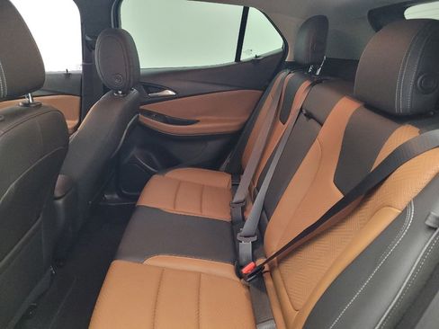 Used 2021 Buick Encore GX Essence w/ Advanced Technology Package image 18