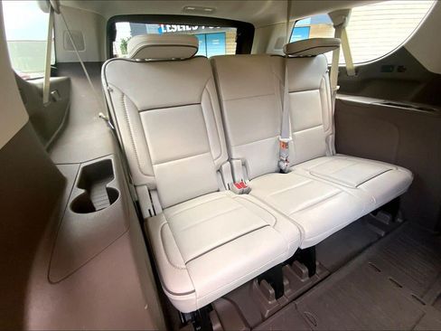 Used 2023 GMC Yukon XL Denali w/ Denali Reserve Package AWD/4WD image 25