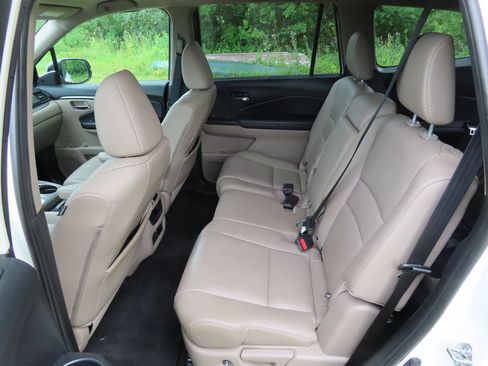 Used 2019 Honda Pilot EX-L image 30