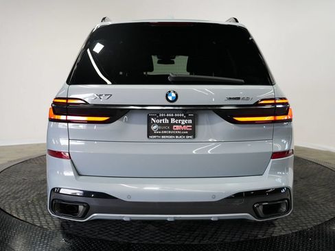 Used 2023 BMW X7 xDrive40i w/ Executive Package AWD/4WD image 7