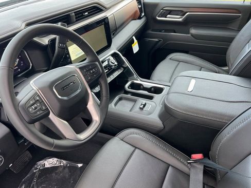 New 2026 GMC Sierra 3500 Denali w/ Denali Reserve Package image 7