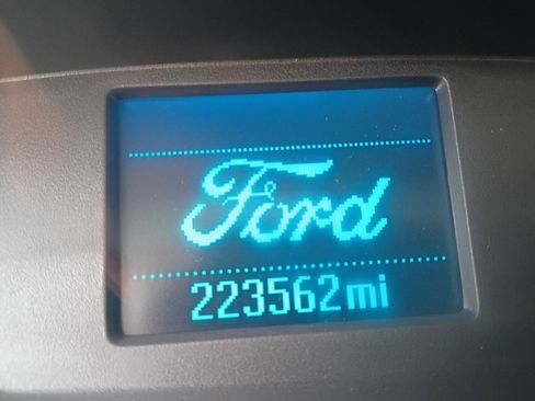 Used 2019 Ford Transit 150 130 Low Roof RWD image 12