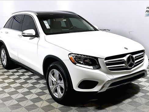 Used 2018 Mercedes-Benz GLC 300 GLC 300 image 3