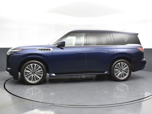Certified 2025 INFINITI QX80 Sensory image 3