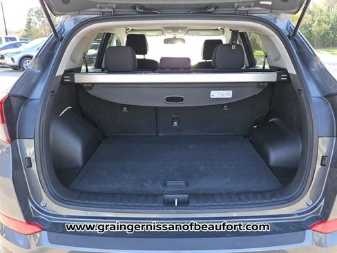 Used 2017 Hyundai Tucson SE image 6