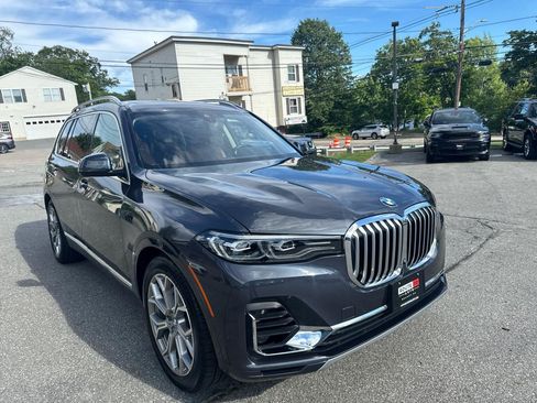 Used 2019 BMW X7 xDrive40i w/ Premium Package AWD/4WD image 5