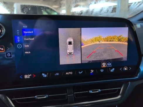 New 2026 Chevrolet Equinox EV LT AWD/4WD image 24