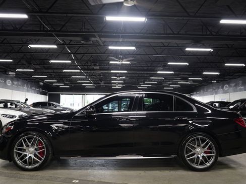 Used 2019 Mercedes-Benz E 63 AMG S image 2