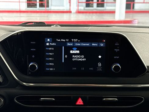 Used 2021 Hyundai Sonata Blue FWD image 18