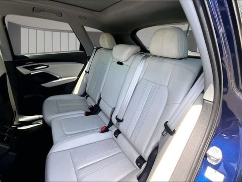 Used 2025 Audi Q5 Premium Plus w/ Premium Plus AWD/4WD image 22