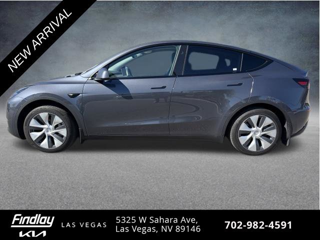 Used 2023 Tesla Model Y 2WD image 4