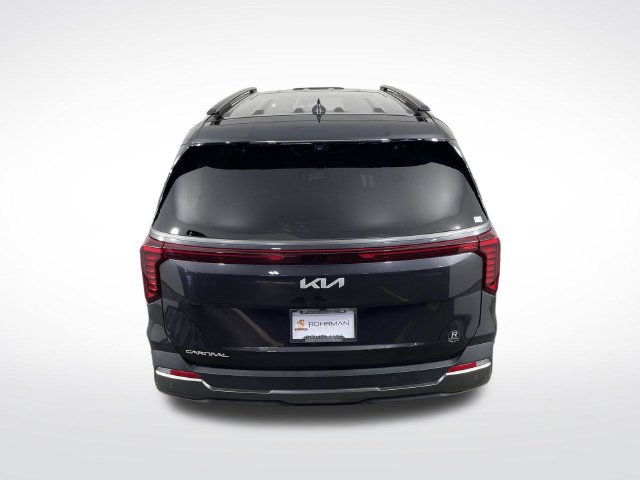 Used 2025 Kia Carnival SX Prestige FWD image 40