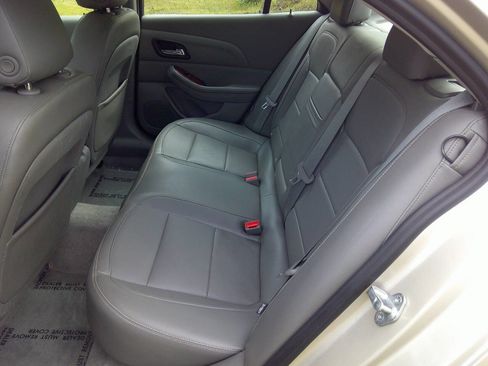 Used 2013 Chevrolet Malibu LT image 17