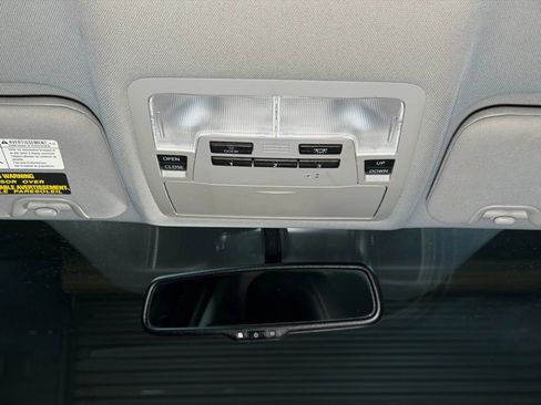 Used 2016 Toyota Highlander XLE w/ Preferred Accessory Package image 31