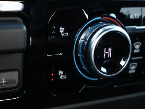 Used 2024 GMC Sierra 1500 Elevation w/ Elevation Premium Package image 21