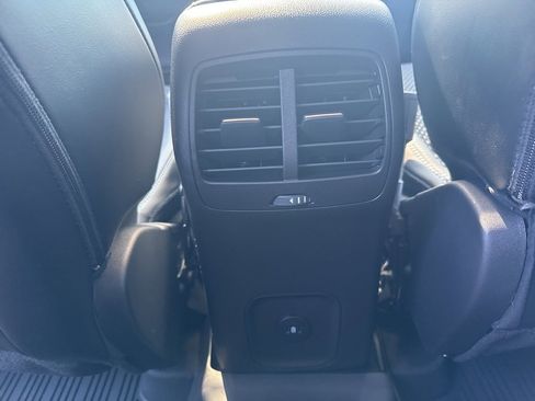 New 2024 Ford Escape SE image 34