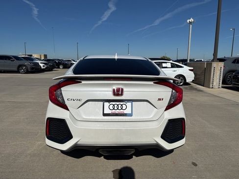 Used 2018 Honda Civic Si image 4