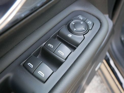 Used 2023 GMC Terrain SLT w/ Infotainment Package II AWD/4WD image 21