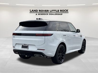 New 2025 Land Rover Range Rover Sport Dynamic SE
