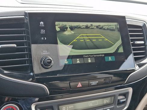 Used 2020 Honda Pilot Touring image 20