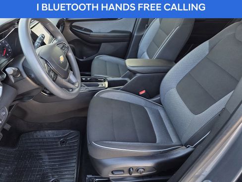 Used 2022 Chevrolet TrailBlazer LT w/ Convenience Package image 13