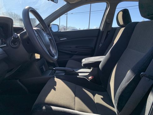 Used 2009 Honda Accord LX-P image 16