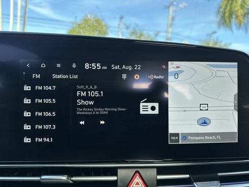 Used 2025 Hyundai Elantra SEL FWD image 25